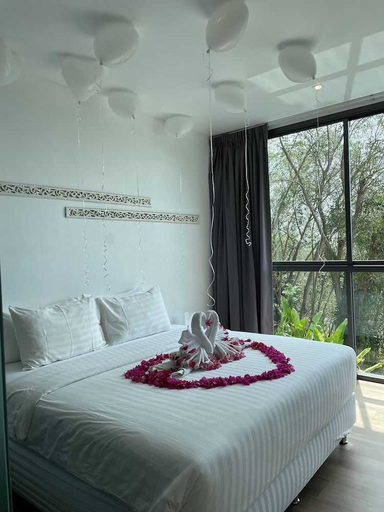 Baan Saint Tropez Villas Kata Beach 3 Bedrooms Villa 12/20 18