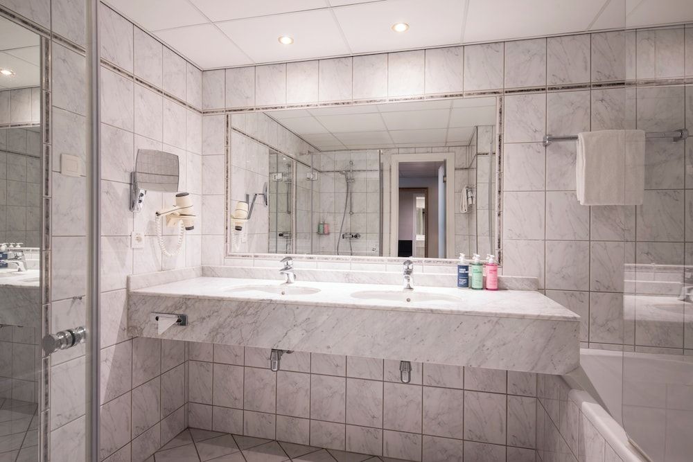 Thon Hotel Bristol Stephanie Standard Double Room 8