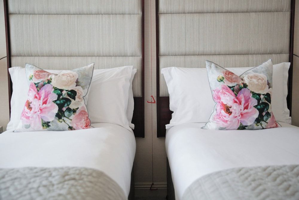 undefined The Westbury Hotel 9