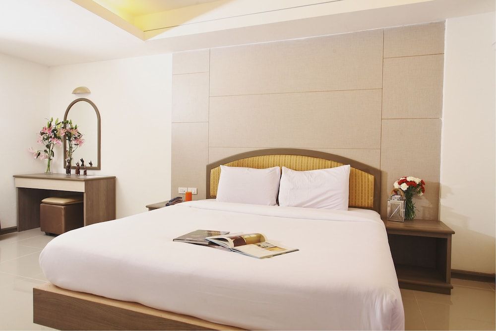 undefined Lee Garden Bangkok 9