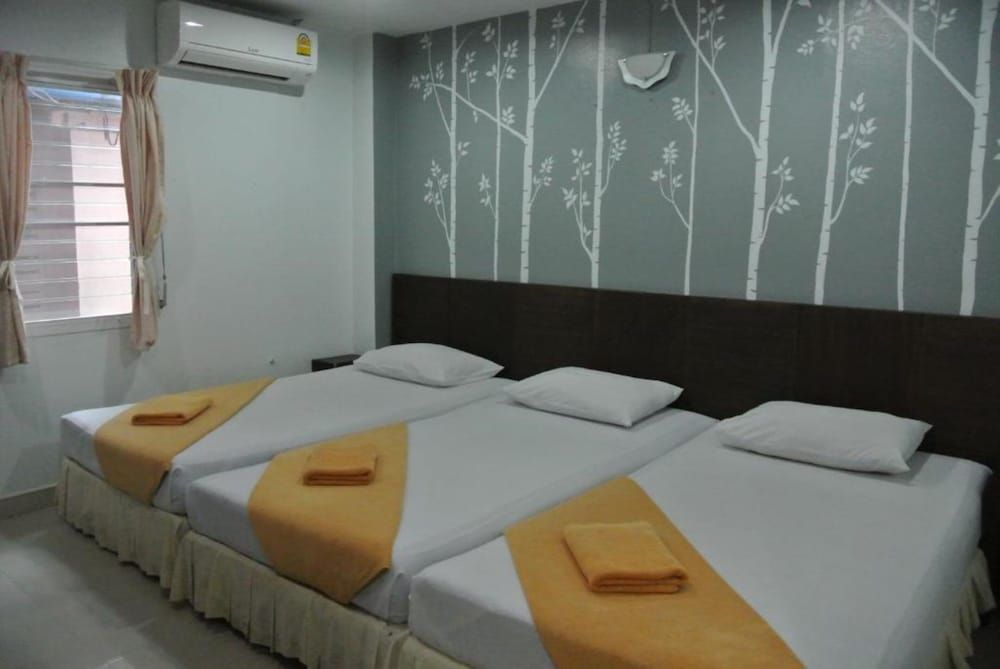 Phang Nga Guesthouse Standard Triple Room 4