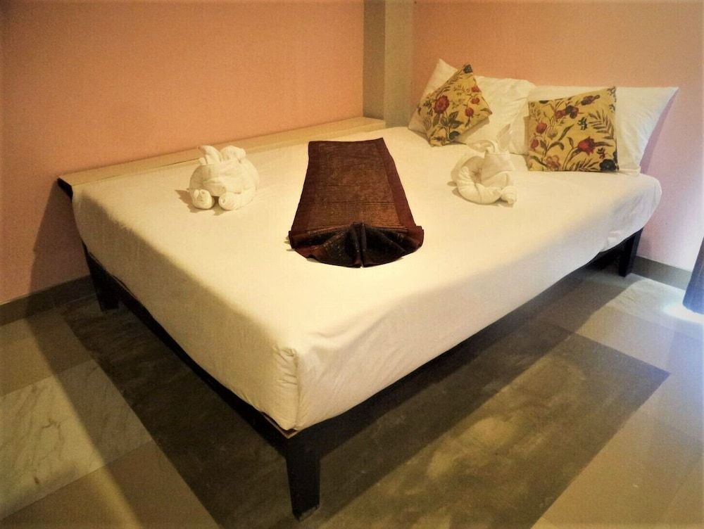 The Guest Hotel - Hostel Standard Double Room 2