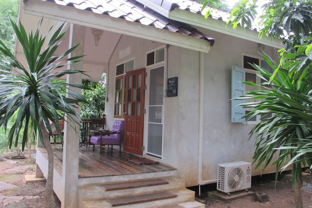 Sichang My Home Standard Double Room 12