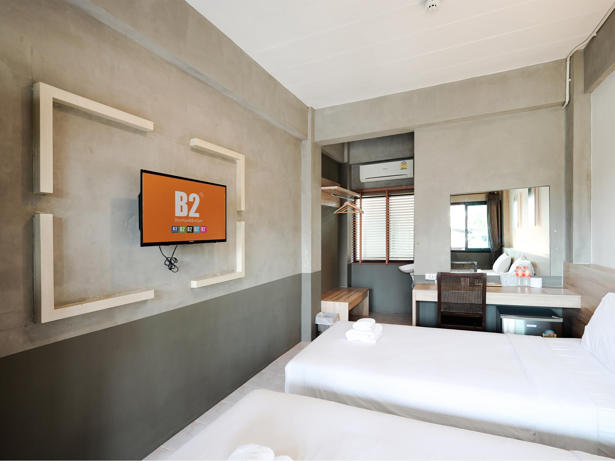 B2 Lanna Boutique & Budget Hotel Superior Room 8