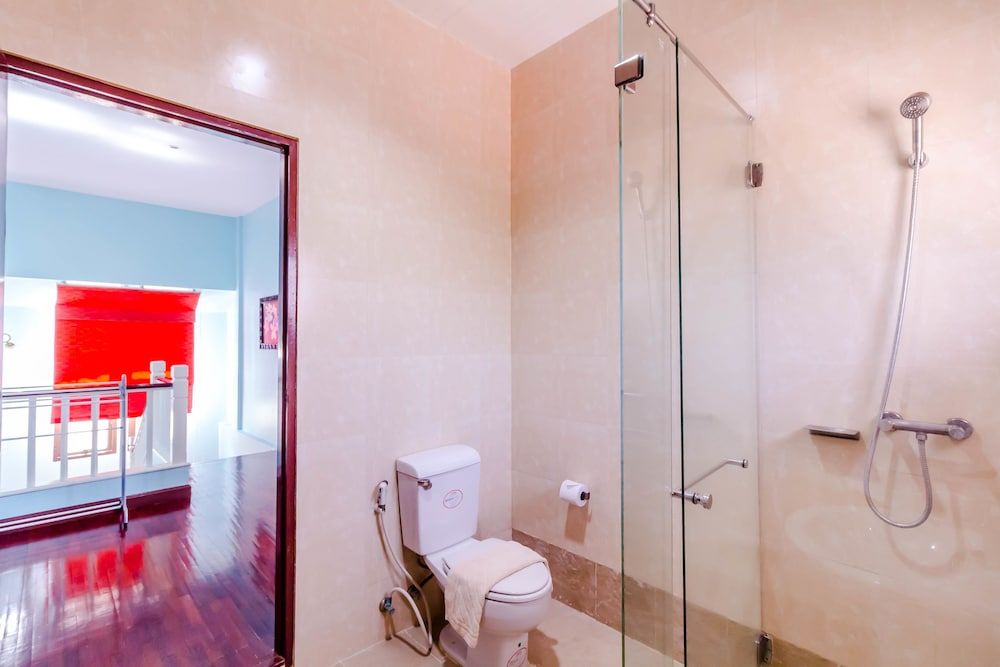 3 Bedrooms Pool Villa Walk to Patong Economy Villa, 3 Bedrooms, Private Pool, Corner 21