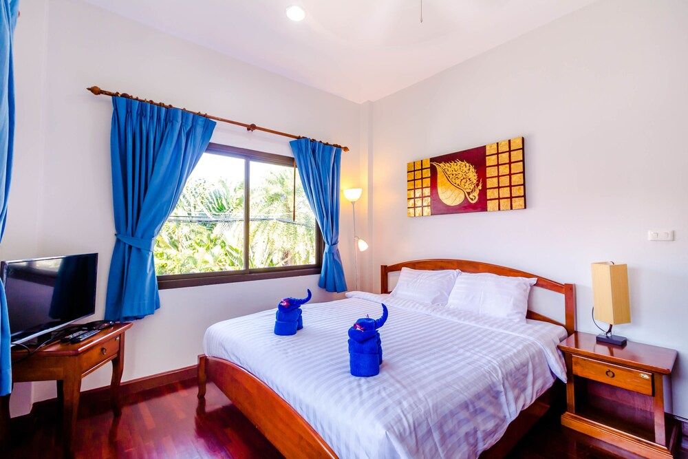 3 Bedrooms Pool Villa Walk to Patong Economy Villa, 3 Bedrooms, Private Pool, Corner 5