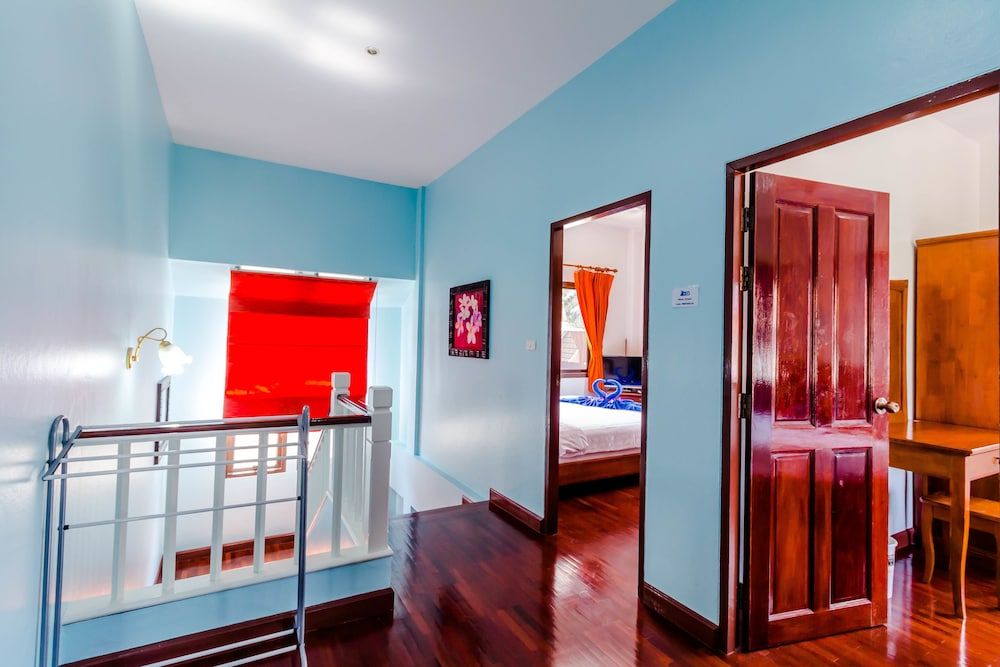 3 Bedrooms Pool Villa Walk to Patong Economy Villa, 3 Bedrooms, Private Pool, Corner 28