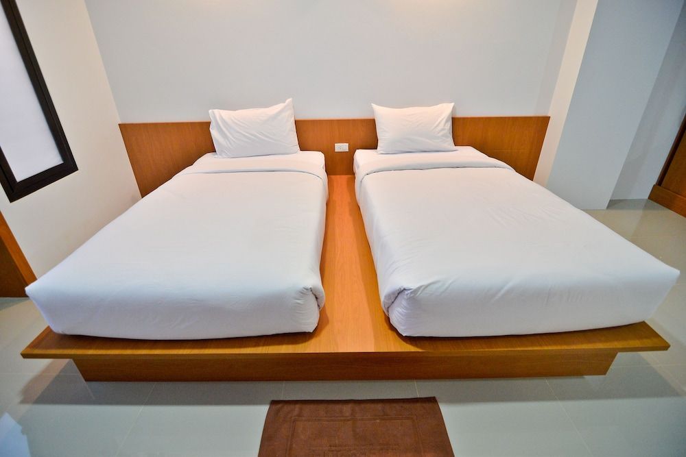 Sabuy Best Hotel Phayao Standard Twin Room 2