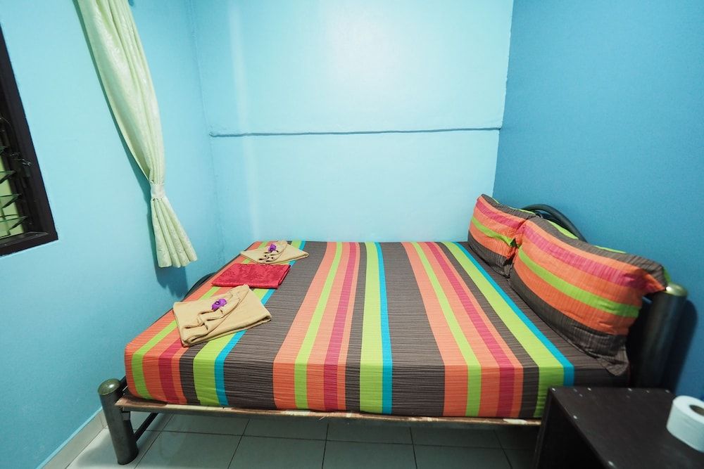 Popeye Guesthouse Standard Fan Room 2