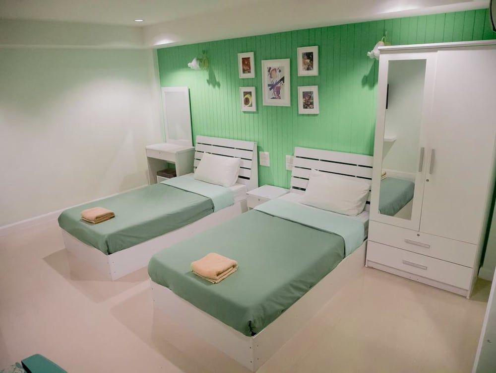 undefined UJ Apartment 5