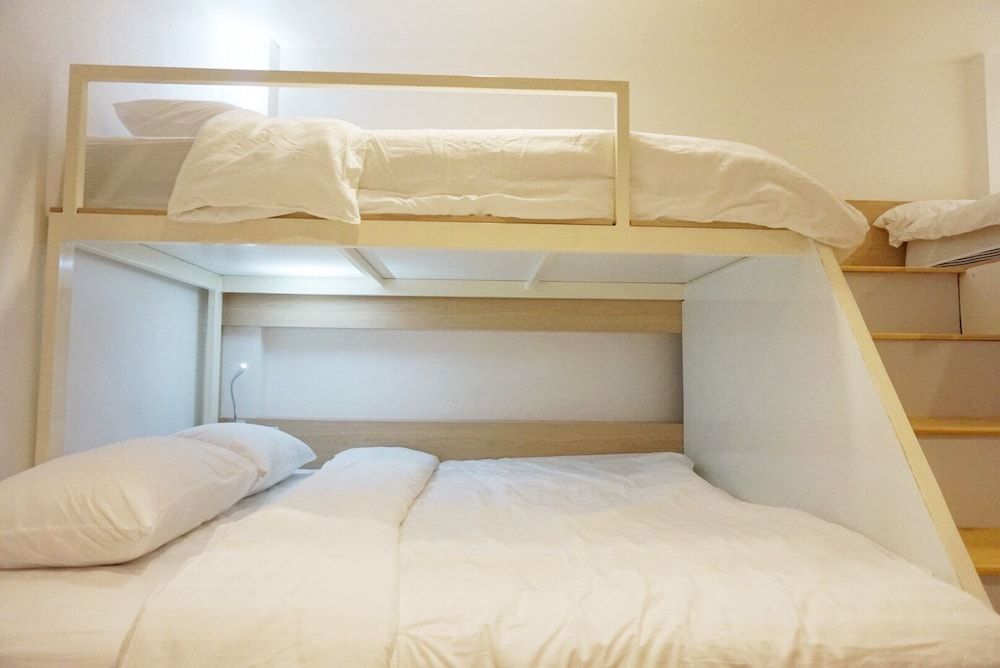 Boon Street Hostel Family Room with Private Bathroom