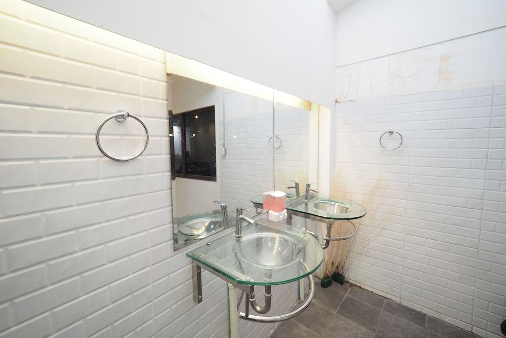 Zent & Bao Hostel 4-Bed Mixed Dormitory 5