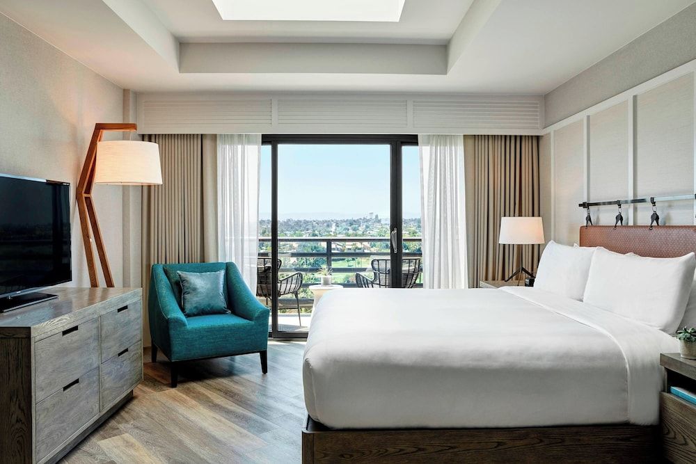 Room, 1 King Bed, Non Smoking