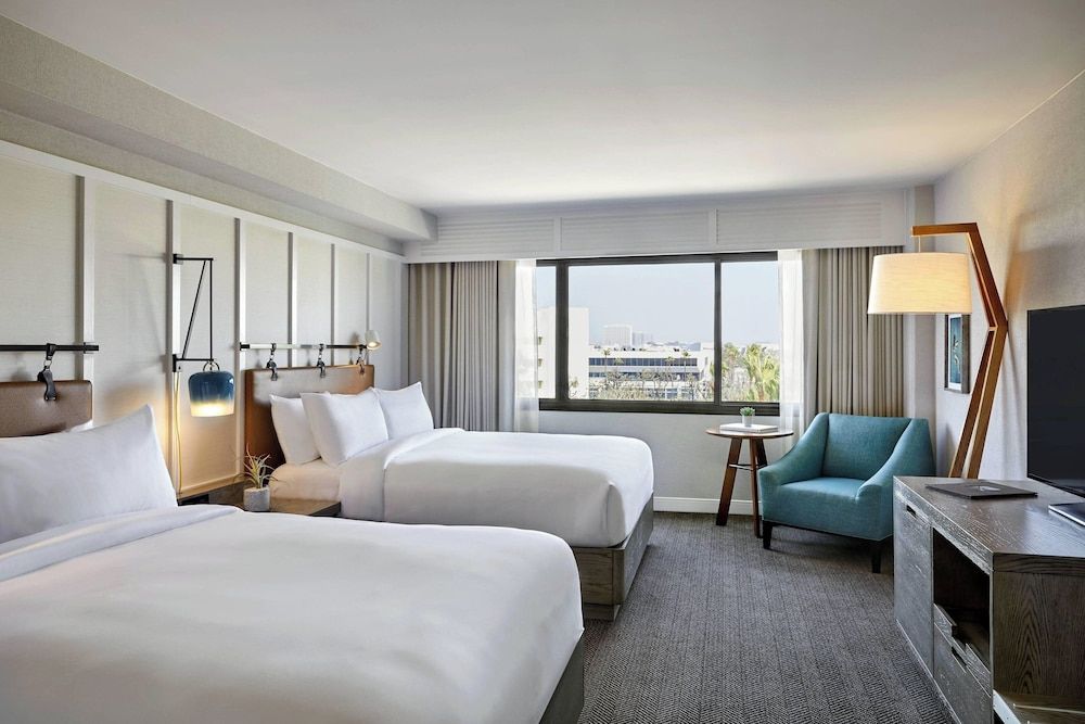 Room, 2 Queen Beds, Non Smoking