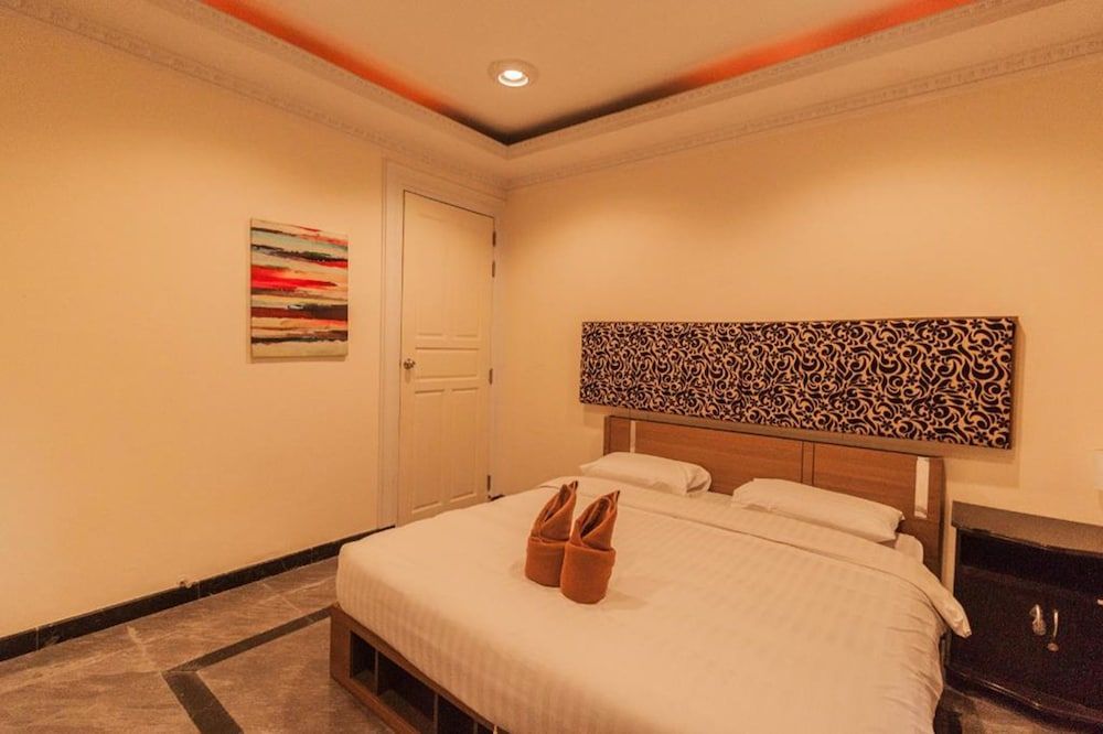 undefined Jomtien Palace Pool Villa By Pattaya Sunny Rentals 9