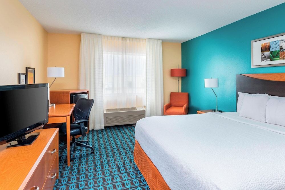 Room, 1 King Bed, Non Smoking