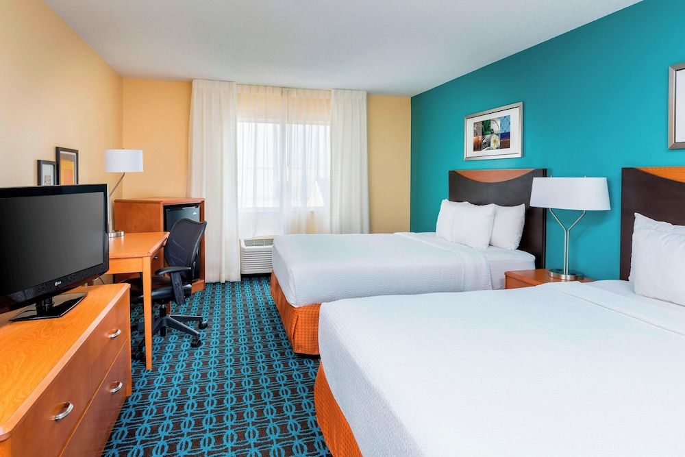 Room, 2 Queen Beds, Non Smoking