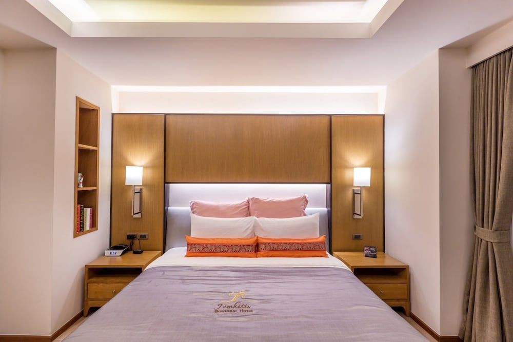 Grand Deluxe King with Balcony