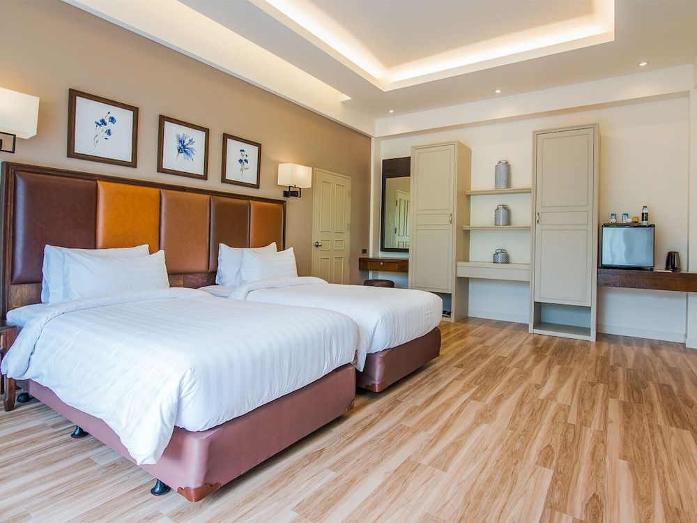 Katathong Golf Resort & Spa Valley Deluxe Garden View