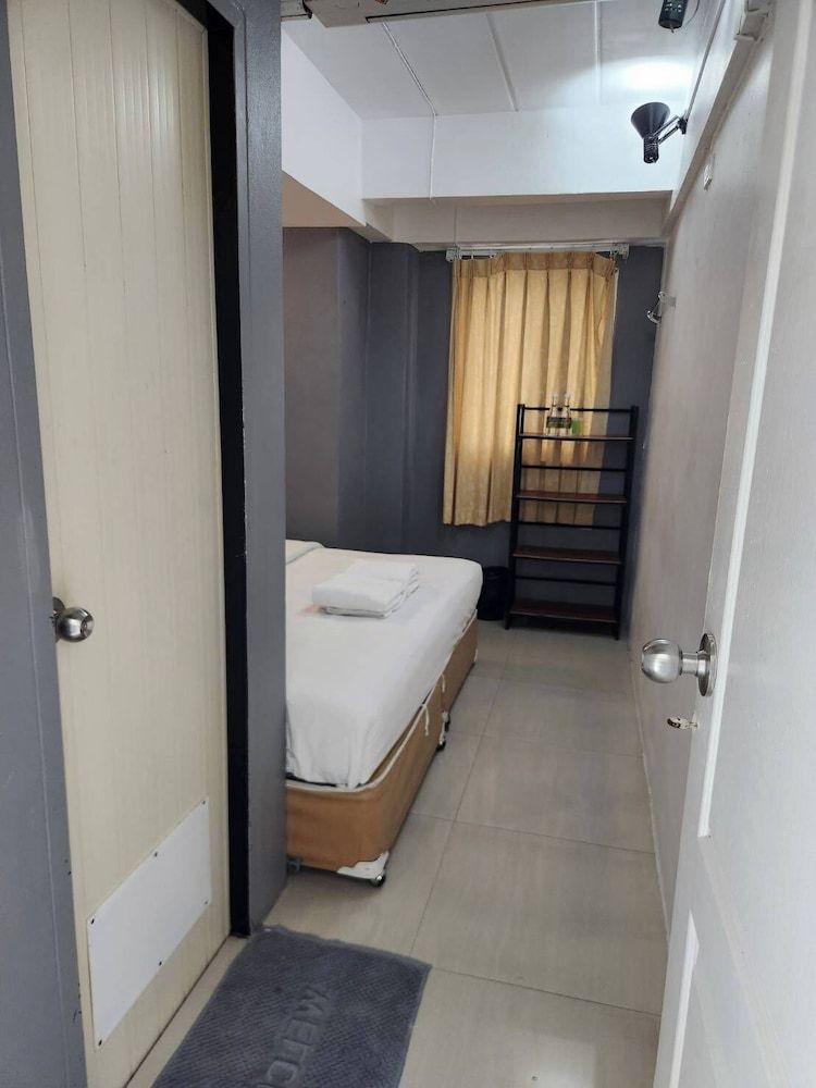 Khaosan Art Hotel Budget Double or Twin Room 5