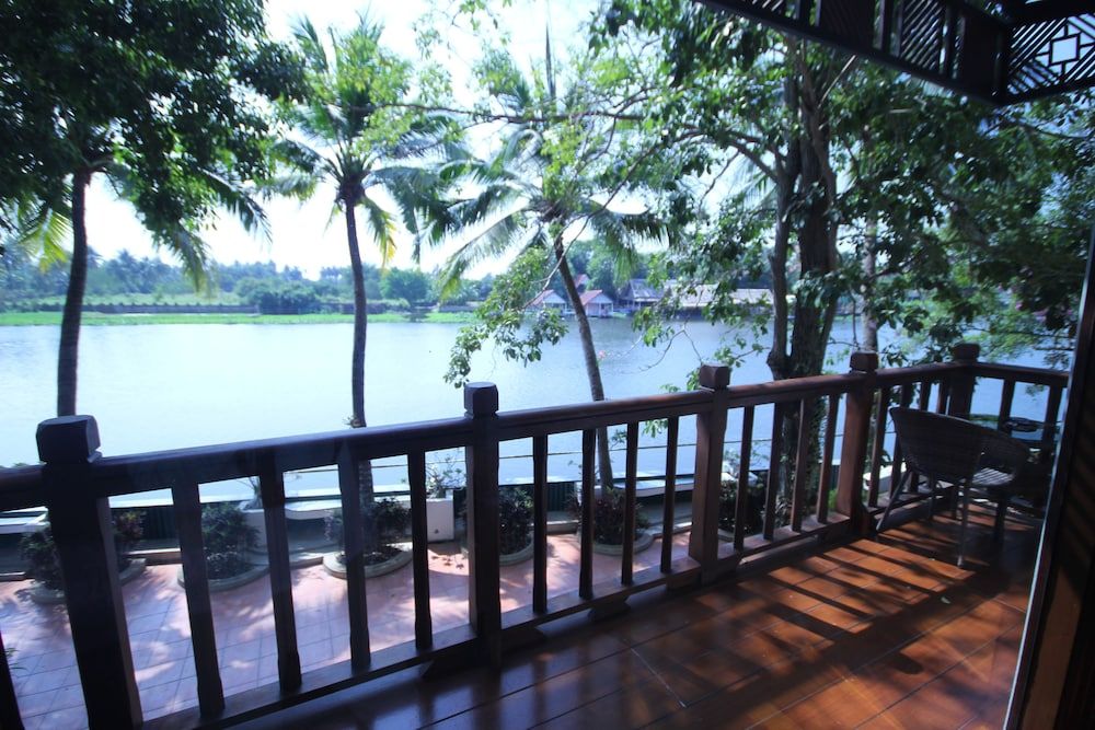 RK Riverside Resort & Spa Luxury Suite 9