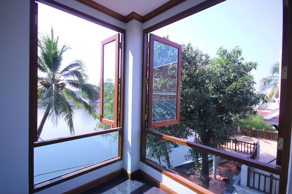 RK Riverside Resort & Spa Luxury Suite 11