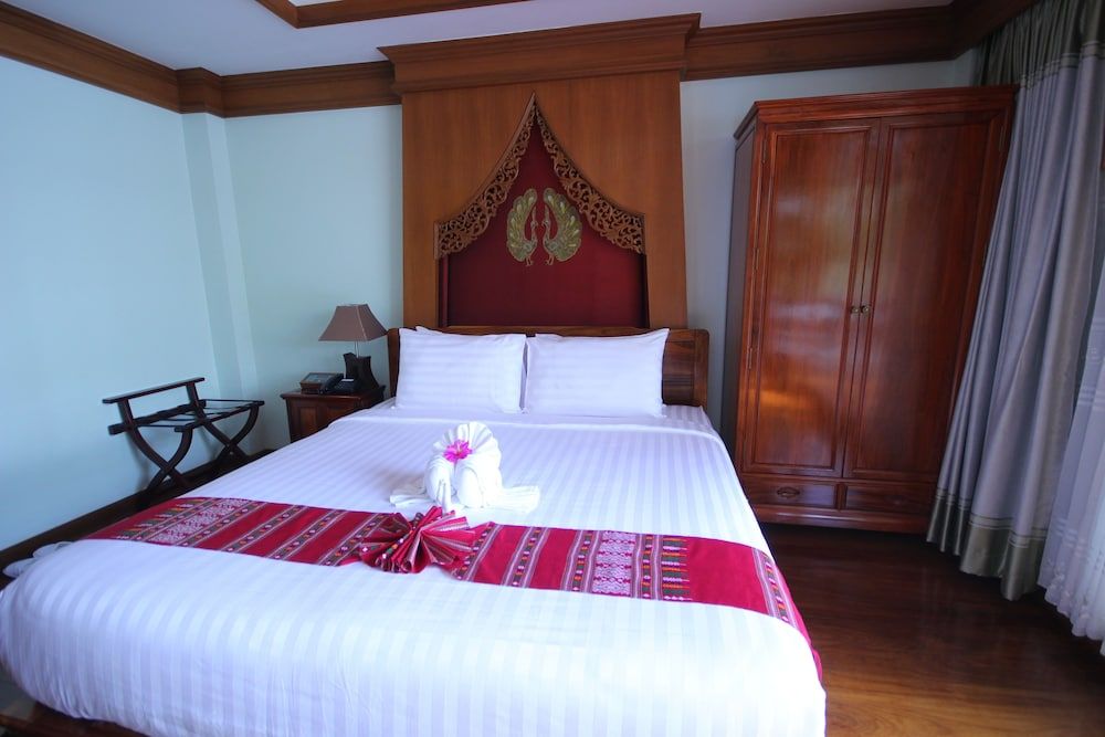 RK Riverside Resort & Spa Luxury Suite 3