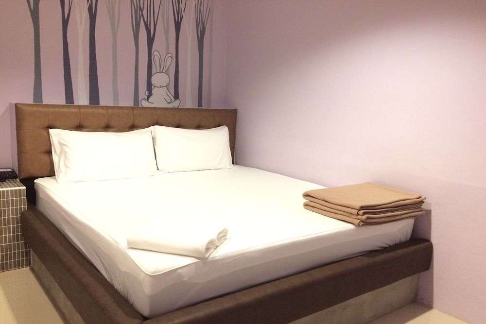 undefined Rabbit Room 6