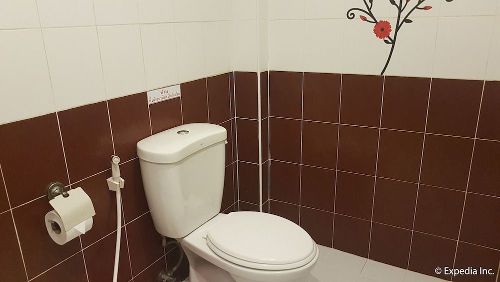 Nawaporn Place Guesthouse Standard Double Room 21