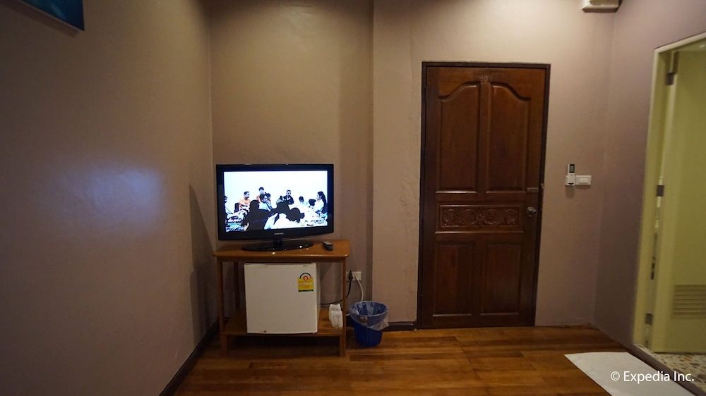 Nawaporn Place Guesthouse Standard Double Room 28