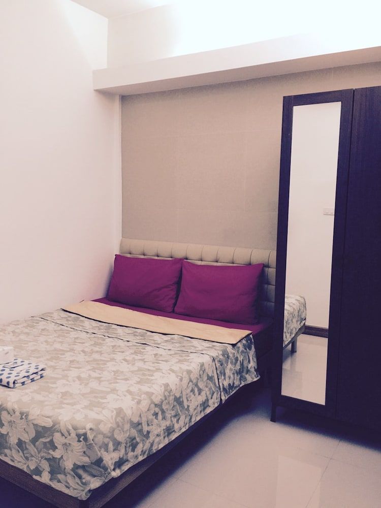 Nine Place Sukhumvit 40 - Hostel Standard Double Room 2