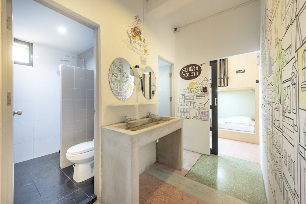 undefined Sloth Hostel 10