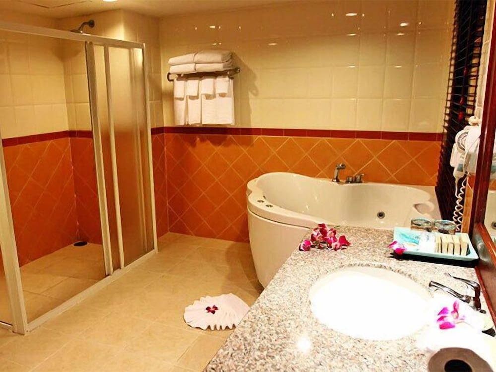 undefined Bauman Grand 7