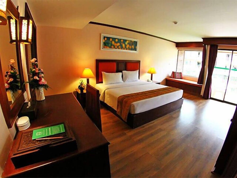 undefined Bauman Grand 2