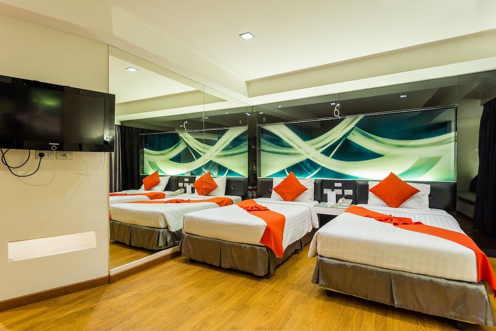 Nova Platinum Hotel Superior Double or Twin Room, City View 3