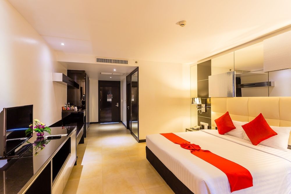 undefined Nova Platinum Hotel 7