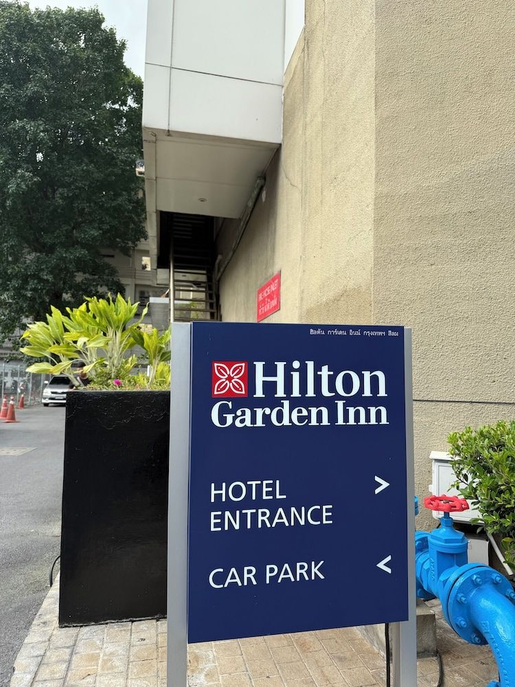 undefined Hilton Garden Inn Bangkok Silom 9