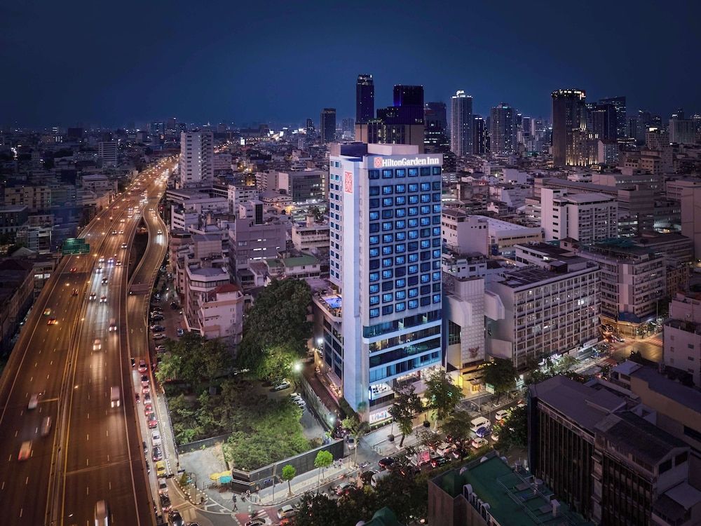 undefined Hilton Garden Inn Bangkok Silom 8