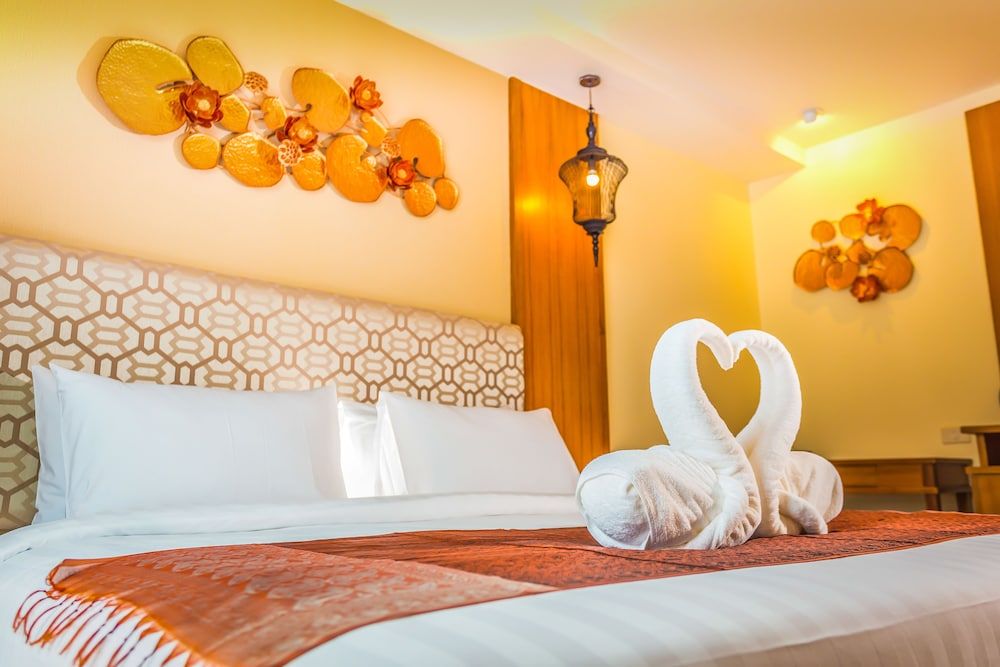 The Signature Hotel Thapae Standard Double Room