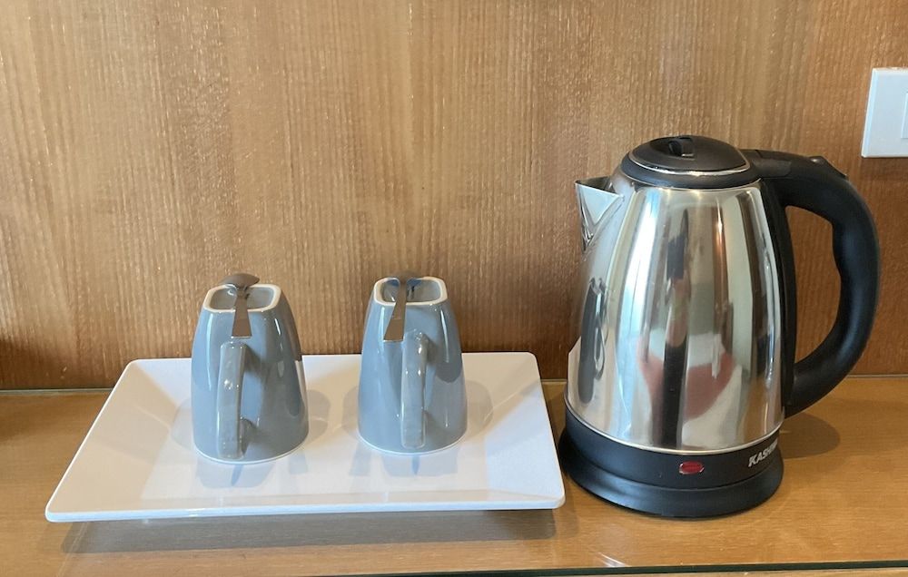 The Signature Hotel Thapae Superior Twin Room 7