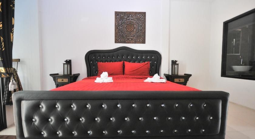 The Pool Resort Standard Double Room 4
