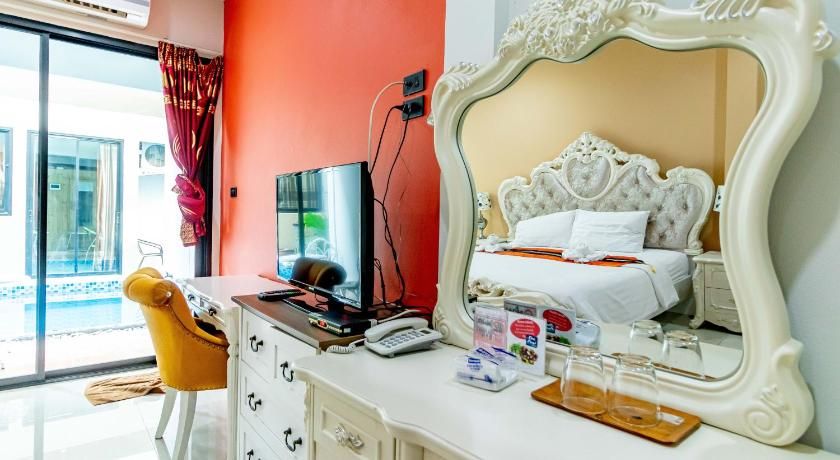 The Pool Resort Standard Double Room 3