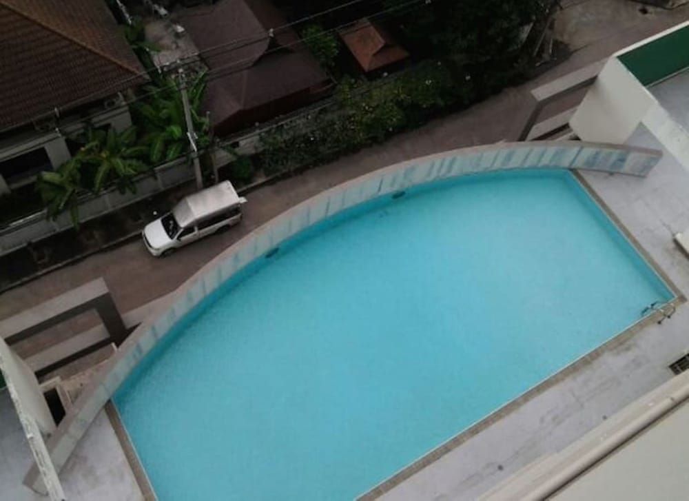 The Lake 3 Condominium