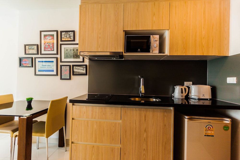 Laguna Beach Resort 2 by PSR ASIA Studio 6