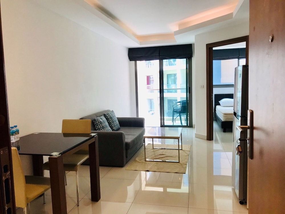 Laguna Beach Resort 2 by PSR ASIA 1 Bedroom Apartment 16