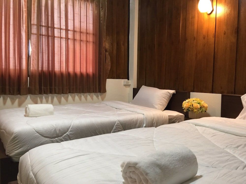 undefined Phrasing Guesthouse 6