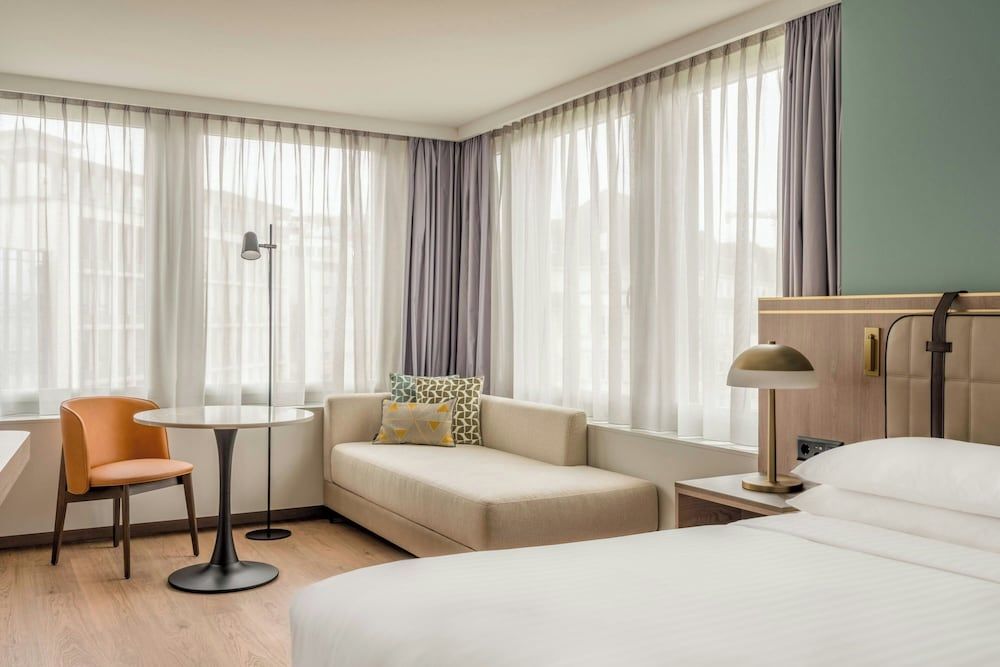 Superior Room, 1 King Bed (Main Building)