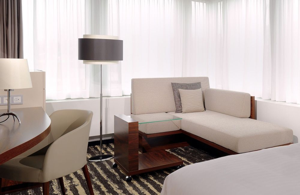 Zurich Marriott Hotel Deluxe Room, 1 King Bed, Non Smoking