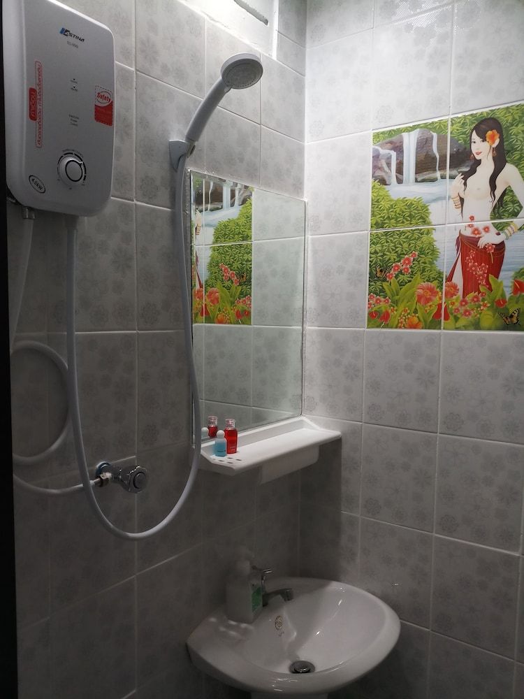 Kata S.T. House Standard Double Room 4