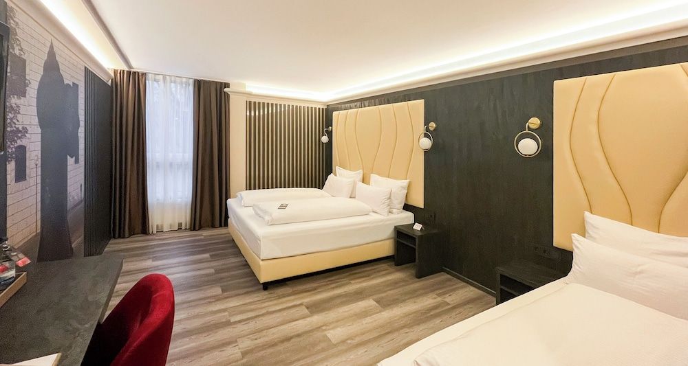 Premium Triple Room